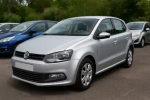 Le migliori auto usate per neopatentati: scopri modelli affidabili e costi nascosti